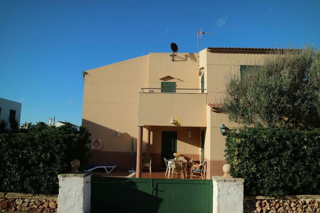 Spectacular Villa With Swimmingpool In Cala Blanca Cala Blanca  Buitenkant foto