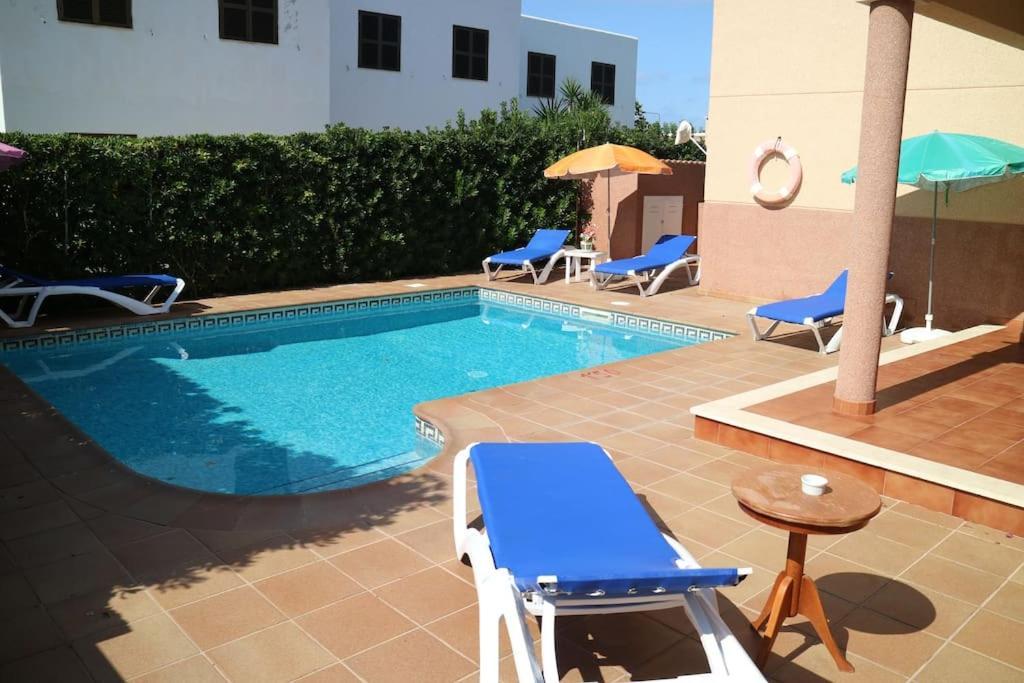Spectacular Villa With Swimmingpool In Cala Blanca Cala Blanca  Buitenkant foto